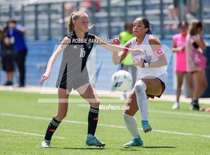 Thumbnail 3 in Wimberley vs. Randall (UIL 4A Soccer Division II Final) photogallery.