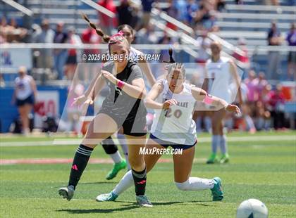 Thumbnail 2 in Wimberley vs. Randall (UIL 4A Soccer Division II Final) photogallery.
