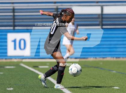 Thumbnail 2 in Wimberley vs. Randall (UIL 4A Soccer Division II Final) photogallery.