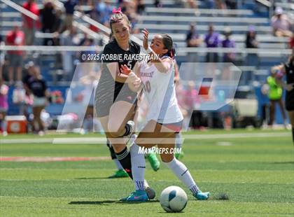 Thumbnail 3 in Wimberley vs. Randall (UIL 4A Soccer Division II Final) photogallery.