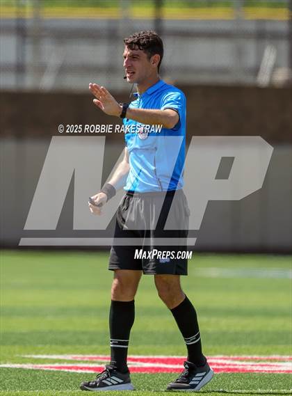 Thumbnail 3 in Wimberley vs. Randall (UIL 4A Soccer Division II Final) photogallery.