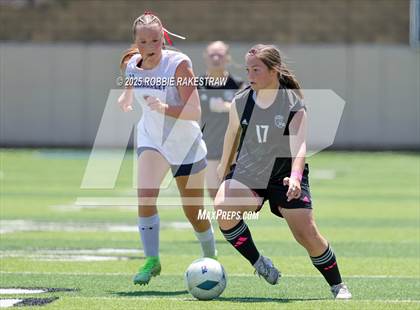 Thumbnail 1 in Wimberley vs. Randall (UIL 4A Soccer Division II Final) photogallery.