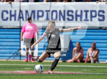 Thumbnail 3 in Wimberley vs. Randall (UIL 4A Soccer Division II Final) photogallery.