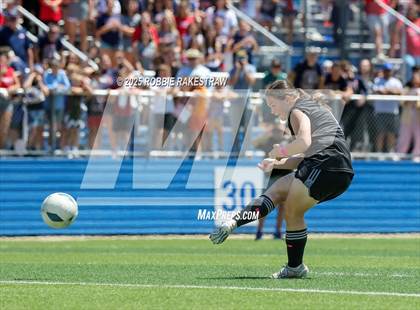 Thumbnail 1 in Wimberley vs. Randall (UIL 4A Soccer Division II Final) photogallery.