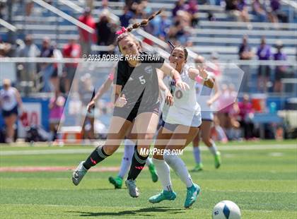Thumbnail 1 in Wimberley vs. Randall (UIL 4A Soccer Division II Final) photogallery.