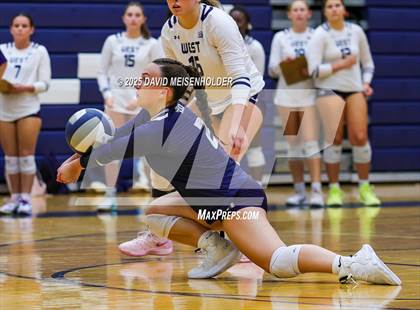 Thumbnail 1 in Smithtown East @ Smithtown West photogallery.