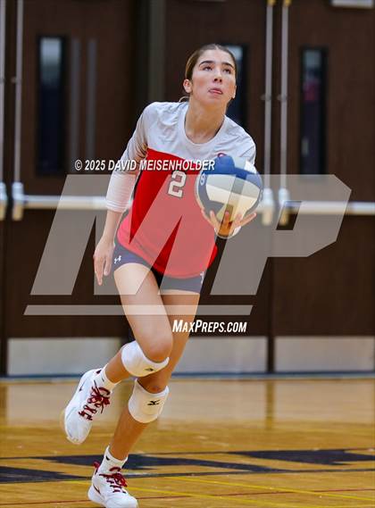 Thumbnail 1 in Smithtown East @ Smithtown West photogallery.
