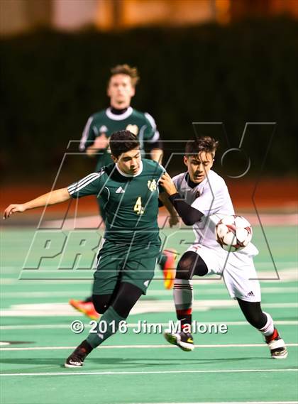 Thumbnail 3 in Moreau Catholic @ James Logan photogallery.