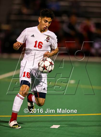 Thumbnail 3 in Moreau Catholic @ James Logan photogallery.