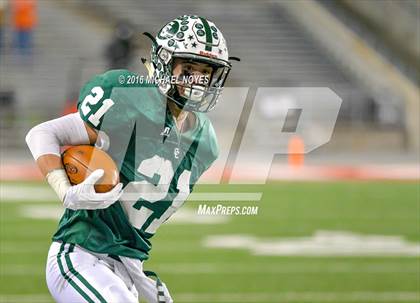 Thumbnail 2 in Canton Central Catholic vs. Coldwater (OHSAA Division V Final) photogallery.