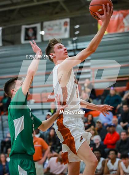 Thumbnail 2 in Farmington @ Eldorado (NMAA 5A District Playoff) photogallery.