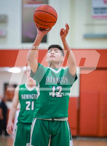 Thumbnail 1 in Farmington @ Eldorado (NMAA 5A District Playoff) photogallery.