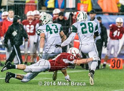 Thumbnail 1 in Melrose vs. Dartmouth (MIAA Division 3 Final) photogallery.