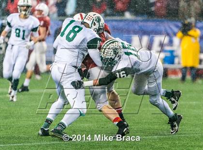 Thumbnail 3 in Melrose vs. Dartmouth (MIAA Division 3 Final) photogallery.