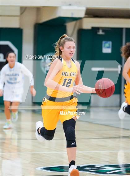 Thumbnail 1 in Valley Christian vs. Del Oro (Miramonte Showcase) photogallery.
