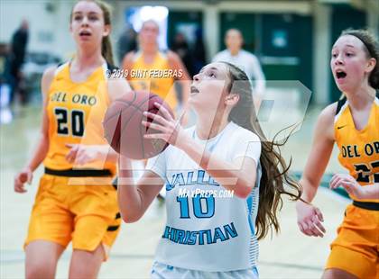 Thumbnail 3 in Valley Christian vs. Del Oro (Miramonte Showcase) photogallery.