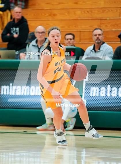 Thumbnail 3 in Valley Christian vs. Del Oro (Miramonte Showcase) photogallery.