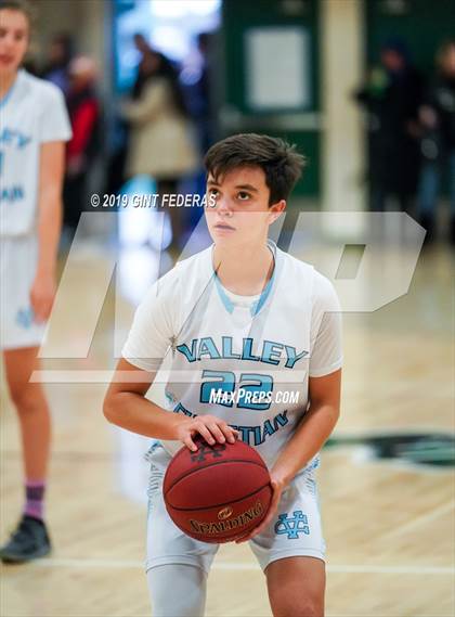 Thumbnail 2 in Valley Christian vs. Del Oro (Miramonte Showcase) photogallery.