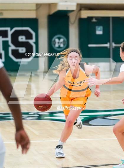 Thumbnail 3 in Valley Christian vs. Del Oro (Miramonte Showcase) photogallery.