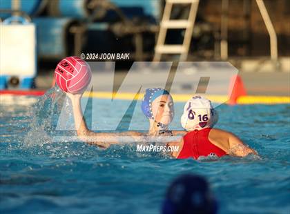 Thumbnail 2 in St. Ignatius College Preparatory vs Tamalpais (Tri-Valley Invitational) photogallery.