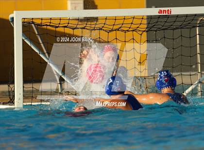 Thumbnail 2 in St. Ignatius College Preparatory vs Tamalpais (Tri-Valley Invitational) photogallery.