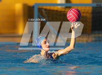 Thumbnail 3 in St. Ignatius College Preparatory vs Tamalpais (Tri-Valley Invitational) photogallery.