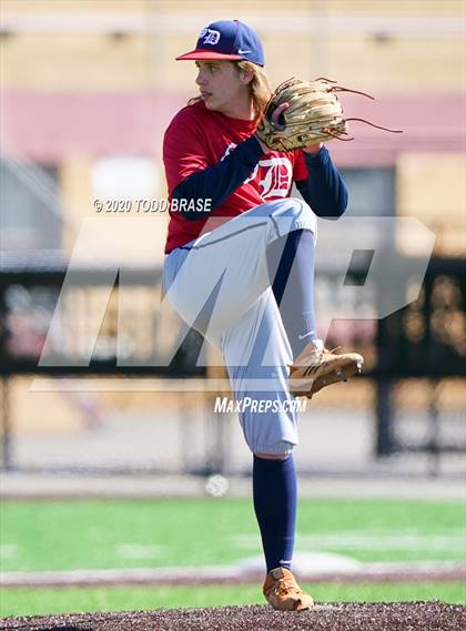 Thumbnail 3 in South-Doyle @ Dobyns-Bennett photogallery.