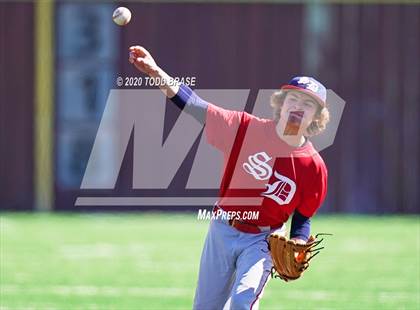 Thumbnail 1 in South-Doyle @ Dobyns-Bennett photogallery.