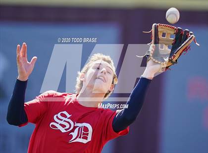 Thumbnail 1 in South-Doyle @ Dobyns-Bennett photogallery.