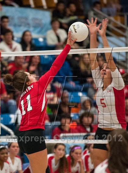 Thumbnail 3 in East Providence vs. Coventry (RIIL D1 Final) photogallery.