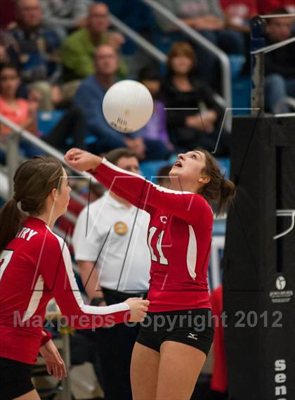 Thumbnail 2 in East Providence vs. Coventry (RIIL D1 Final) photogallery.