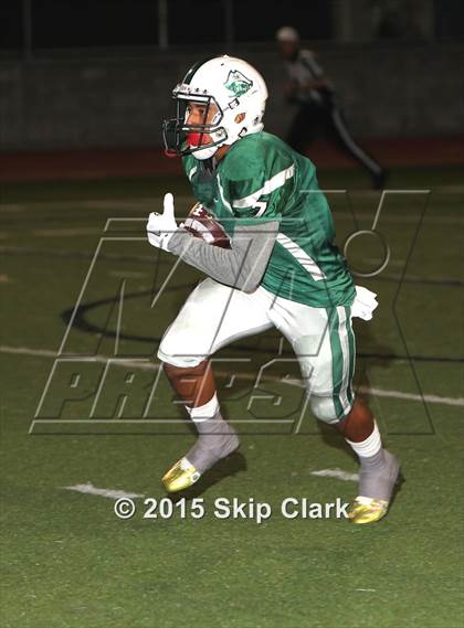 Thumbnail 3 in Eastside Catholic @ Oceanside (Honor Bowl) photogallery.