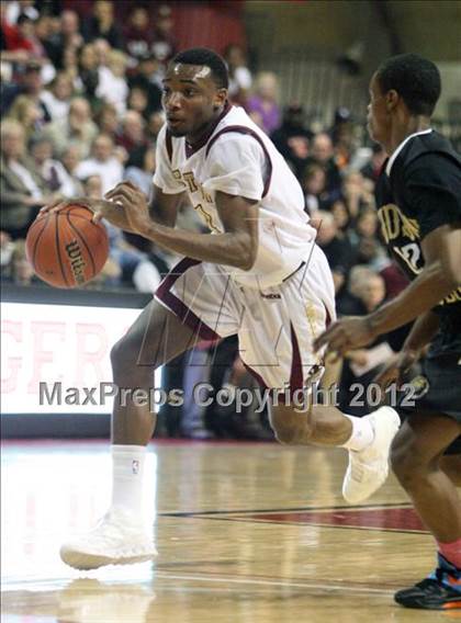 Thumbnail 3 in Hudson Catholic vs. St. Anthony (NJSIAA Non-Public North B Final) photogallery.