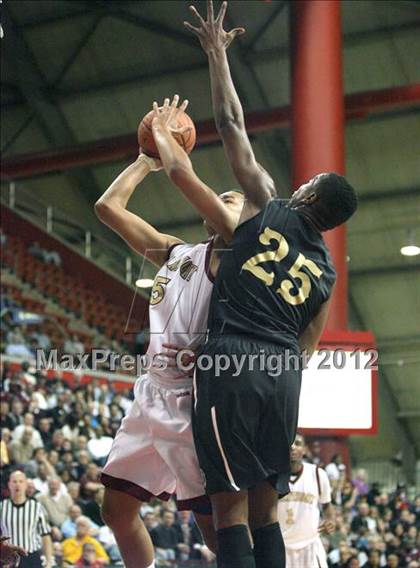 Thumbnail 2 in Hudson Catholic vs. St. Anthony (NJSIAA Non-Public North B Final) photogallery.