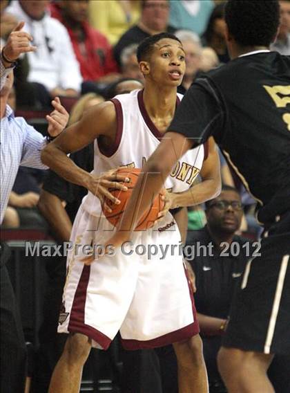 Thumbnail 3 in Hudson Catholic vs. St. Anthony (NJSIAA Non-Public North B Final) photogallery.