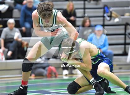 Thumbnail 3 in Green Level vs Green Hope (Combined levels) photogallery.