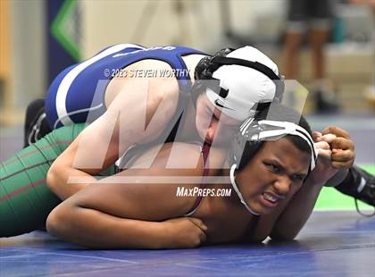 Thumbnail 2 in Green Level vs Green Hope (Combined levels) photogallery.