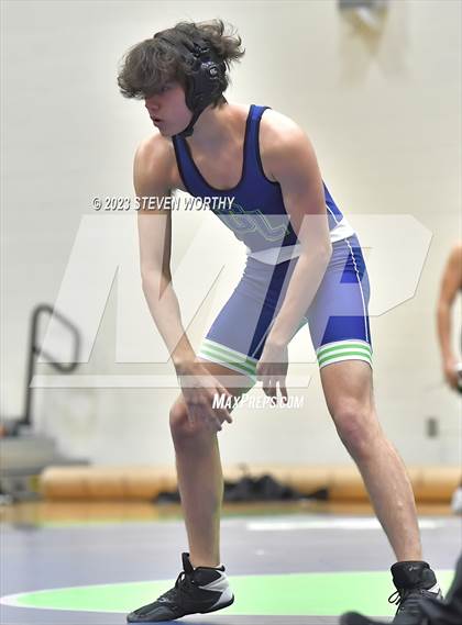 Thumbnail 3 in Green Level vs Green Hope (Combined levels) photogallery.