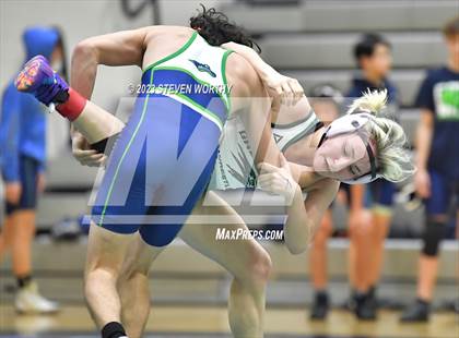 Thumbnail 3 in Green Level vs Green Hope (Combined levels) photogallery.