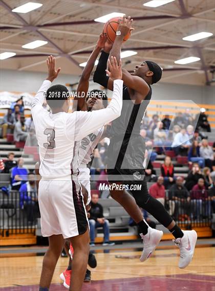 Thumbnail 1 in Guyer @ Wylie photogallery.
