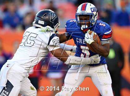 Thumbnail 2 in Cherry Creek vs. Valor Christian (CHSAA 5A Final) photogallery.