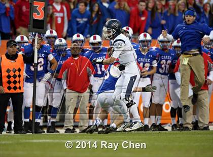 Thumbnail 3 in Cherry Creek vs. Valor Christian (CHSAA 5A Final) photogallery.