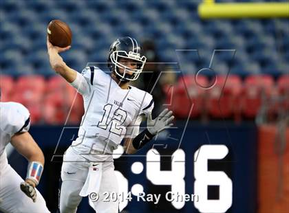 Thumbnail 3 in Cherry Creek vs. Valor Christian (CHSAA 5A Final) photogallery.