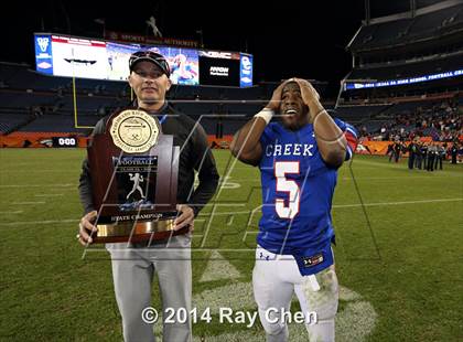 Thumbnail 2 in Cherry Creek vs. Valor Christian (CHSAA 5A Final) photogallery.