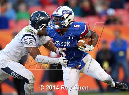 Thumbnail 3 in Cherry Creek vs. Valor Christian (CHSAA 5A Final) photogallery.