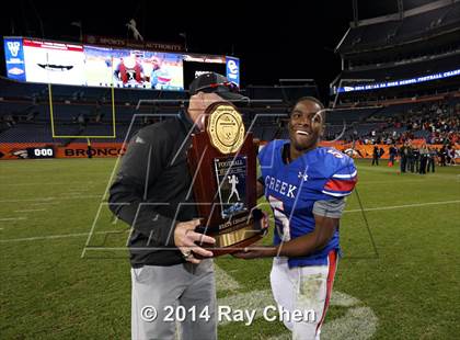 Thumbnail 3 in Cherry Creek vs. Valor Christian (CHSAA 5A Final) photogallery.