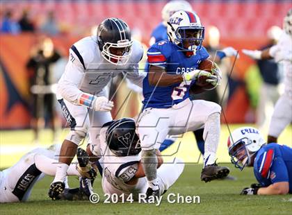 Thumbnail 3 in Cherry Creek vs. Valor Christian (CHSAA 5A Final) photogallery.