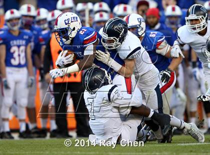 Thumbnail 3 in Cherry Creek vs. Valor Christian (CHSAA 5A Final) photogallery.