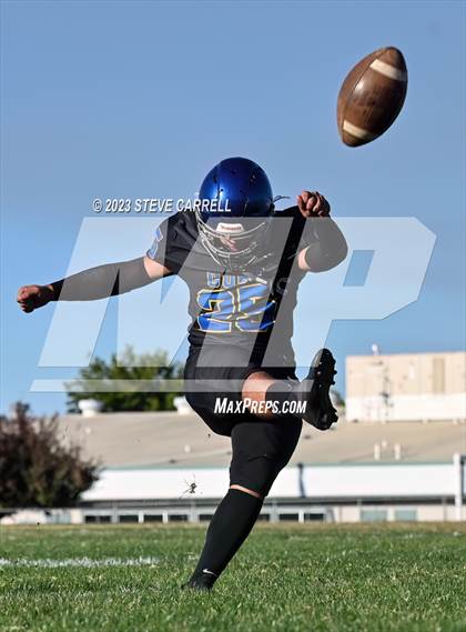 Thumbnail 2 in Yreka @ Anderson photogallery.