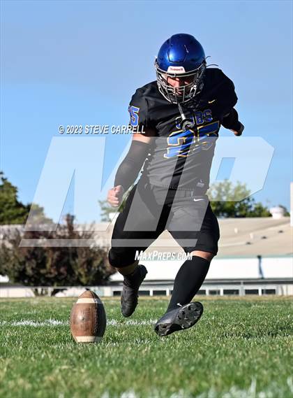 Thumbnail 2 in Yreka @ Anderson photogallery.